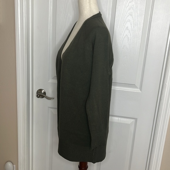 Sweet Romeo Skull Back Open Cardigan - Picture 4 of 10